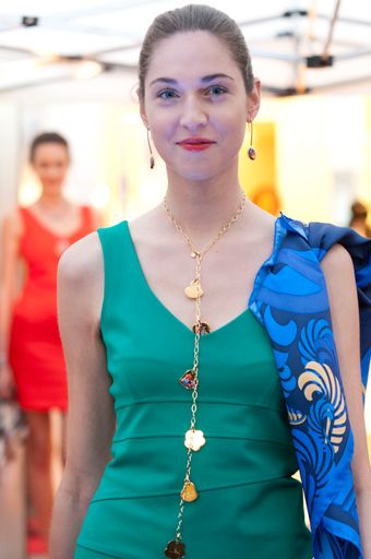 Vorschau Bild von Schmuck aus der neuen Kollektion PASSIONATE RUSSIA
auf dem Catwalk