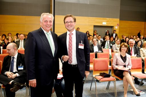Bundesminister Rudolf Hundstofer, IIR
Geschäftsführer Manfred Hämmerle
