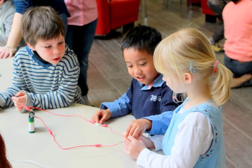 Seit dem Frühjahr forschten die
Nachwuchswissenschaftler an kreativen Ideen zur Energiespeicherung.