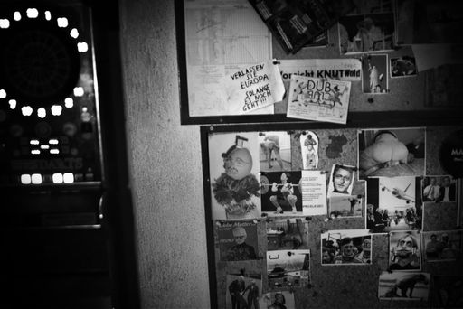 Vorschau Bild von AUSTRIA / Vienna / 2007 / Notiz in einem
Kellerlokal.