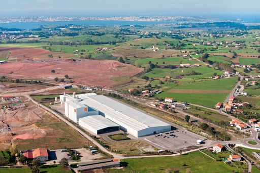 In Anwesenheit des Ministerpräsidenten von
Kantabrien/Spanien hat der deutsche Baustoffkonzern Xella die neue
Produktionsstätte in Orejo bei Santander eröffnet.