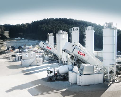  SBM übernimmt Doubrava Betontechnik und vergrößert
die eigene Betonsparte mit bewährtem Anlagen-Know-How von Doubrava.