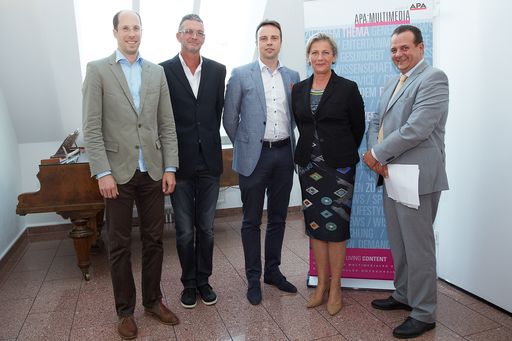  http://www.apa-fotoservice.at/galerie/4504 Im Bild
v.l.n.r.: Alexander Szlezak (Gentics), Klement Cabana
(WirtschaftsBlatt), Alexander Oswald (MMA Austria), Friederike
Müller-Wernhart (Mindshare) und Thomas Stern (Moderation,
Braintrust)