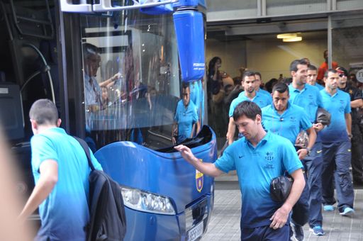 Mit den FC Barcelona-Stars zum Auswärtsspiel