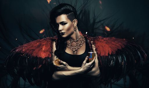 Vorschau Bild von Magisch. Mystisch. PilotsFriend. Das alkoholfreie
Bio-Bitter-Getränk mit Chinin und Koffein soll erfrischen und
beschwingen.