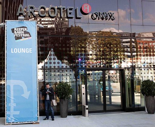 ARCOTEL Onyx Hamburg - Hotelpartner des
Reeperbahn Festivals