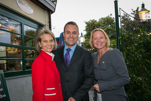 v.l.n.r.: Carmen Breuss, ÖW Markt Managerin
Schweiz, Mario Baier, Direktor Burgenland Tourismus, Dr. Petra
Stolba, Geschäftsführerin der Österreich Werbung