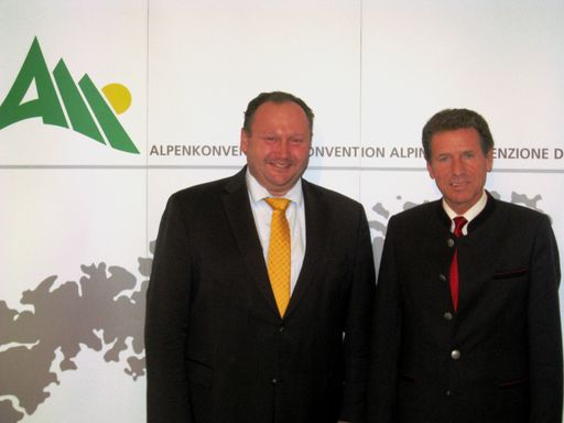  Bundesminister Karlheinz Töchterle und
Generalsekretär Markus Reiterer