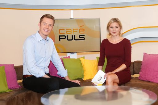 Cafe Puls am Wahlsonntag - Im Bild v.l.n.r.:
Florian Danner und Johanna Setzer