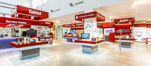 Vorschau Bild von Teilansicht des DiTech-Flagshipstores in der SCS
Multiplex