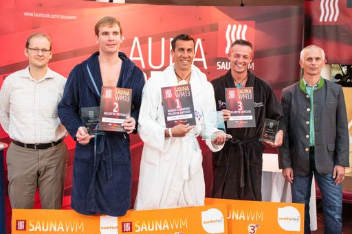  Im Bild v.l.n.r: Markus Wörmannseder GF
Sentiotec, Christian Lohrengel (Deutschland), Dirk van Offel
(Belgien), Fabian van Dijk (Niederlande), Klaus Lemmerer GF
Alpentherme