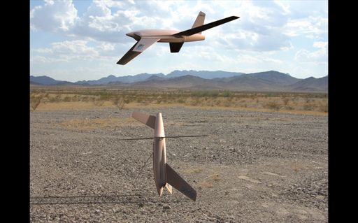 Vorschau Bild von Die Geräte von AERIE können sich wie das Gerät
K-200 "KESTREL" auf dem Bild in zwei von ihm geflogene Flugzustände
- Rotor und Flächenflugkonfiguration - umwandeln.