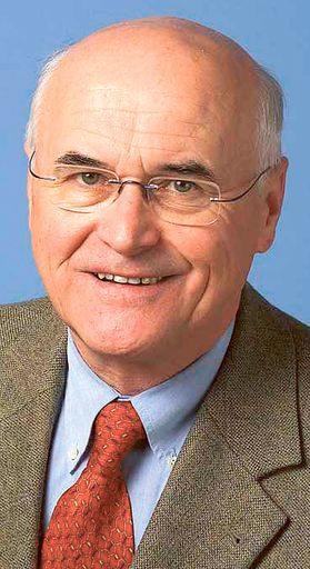 Dr. Josef Grubner ist neuer Präsident der
Interessenvertretung der NÖ Familien. Das Foto darf nur in
Verbindung mit Presseaussendungen der Interessenvertretung der NÖ
Familien veröffentlicht werden. Copyright: KFÖ/FJR