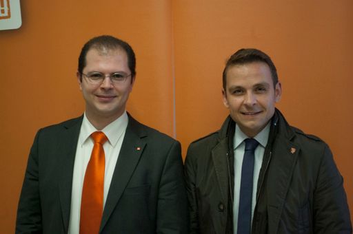  Dominik Lutz, der neu gewählte Obmann des BZÖ-Niederösterreich,
und BZÖ-Bundesobmann Gerald Grosz.