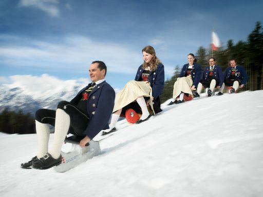  Gewünschte Bildunterschrift: In der Region
Hall-Wattens hat das Klumpern Tradition.