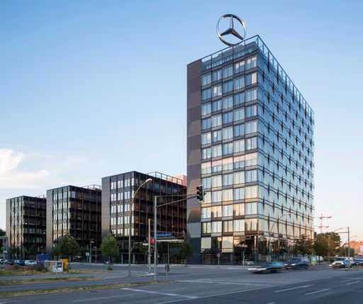 CA Immo verkauft die Deutschland-Zentrale von
Mercedes-Benz in Berlin an Union Investment.