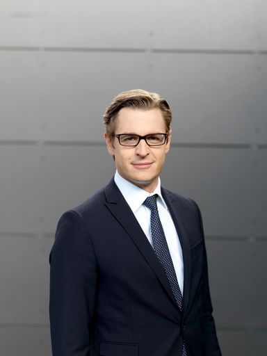Thomas Kicker übernimmt Geschäftsführung von
Privat- und Geschäftskunden.