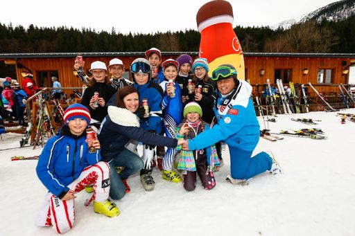Mit einem rasanten Auftakt in eine neue nöm Kids
Cup Saison sorgten unsere Ski-Youngsters am Wochenende im
niederösterreichischen Lackenhof. Die kleinen "Fenningers" und
"Hirschers" machten ihren großen Vorbildern alle Ehre und zeigten
mit enormen Leistungen was in ihnen steckt.