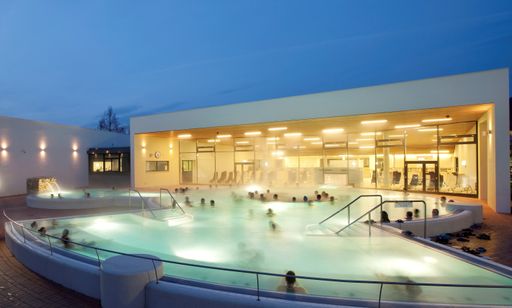  Quellbecken, Parktherme Bad Radkersburg.