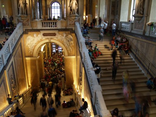 Besucherandrang im NHM Wien
