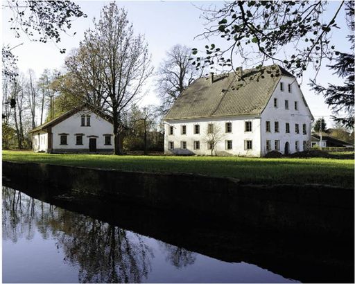  Herrenhaus Schalchen