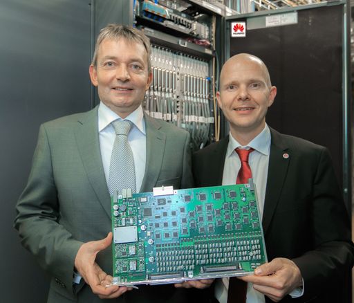 Marcus Grausam, CTO A1 Telekom Austria, und Markus
Ellebruch, Vice President Huawei Österreich