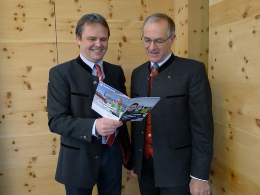  Geschäftsführer Hannes Ziegler und Obmann Hannes
Haas freuen sich über Erfolge des vergangenen Jahres
