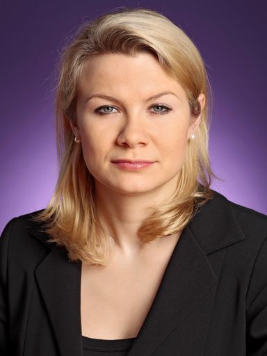  Senior Associate Angelika Hellweger ist seit 2010
im Litigation Team.