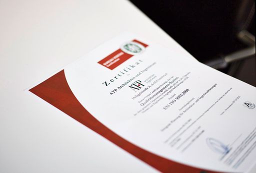 Vorschau Bild von Zertifikat - ISO-Zertifizierung der Integralen
Planung von ATP architekten ingenieure (Qualitätsmanagement ISO
9001, Umweltmanagement ISO 14001)