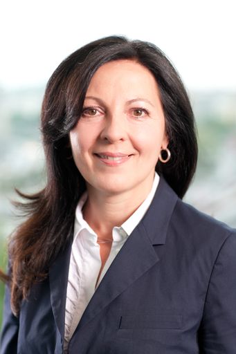  Silvia Emrich, CFO und Mitglied des Vorstandes der
Zürich Versicherungs-Aktiengesellschaft, ist am 20. März 2014 zur
Vorsitzenden des Aufsichtsrates der BONUS Pensionskassen
Aktiengesellschaft und der Concisa Vorsorgeberatung und Management
gewählt worden.