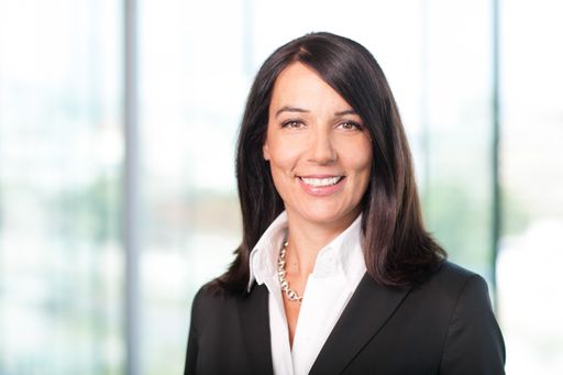 Vorschau Bild von Christine Theodorovics, CEO Global Life und
Mitglied des Vorstandes der Zürich Versicherungs-Aktiengesellschaft,
wurde in beiden Firmen zur stellvertretenden Vorsitzenden gewählt.