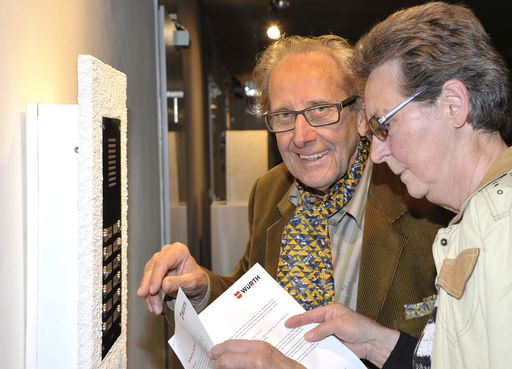 Vorschau Bild von Bildunterschrift: Die interaktive Begegnung mit
Worten und Sprache ist Inhalt der Ausstellung WortSpielZeug