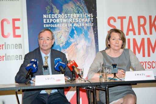 WKÖ-Präsident Christoph Leitl und WKNÖ-Präsidentin Sonja Zwazl:
"EU hat NÖ beispiellosen Wirtschaftsaufschwung gebracht."