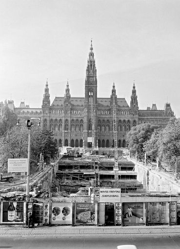 Baustelle der Tiefgarage, 5.11.1969 WStLA.
Fotosammlung, Foto des Presse & Informationsdienstes