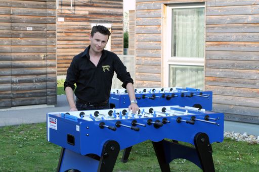 Vorschau Bild von Alessandro Dimas und seine Tischfußballtische. Eventvermietung
von Automaten, Kicker, Flipper, Dart usw.