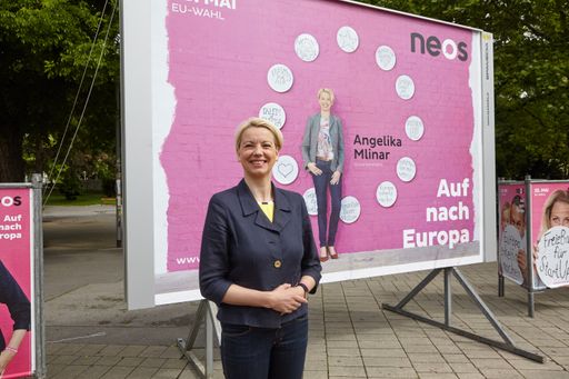 NEOS-Plakatpräsentation