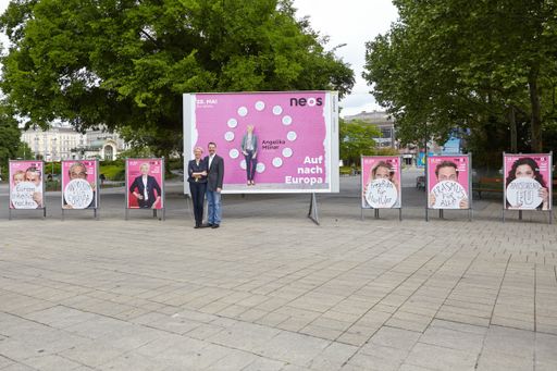 Vorschau Bild von NEOS Plakatpräsentation