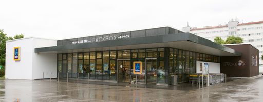 100. BACKBOX-Filiale - Erzherzog-Karl-Straße 160 im
22. Wiener Gemeindebezirk.