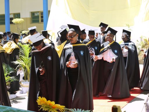  Abschlusszeremonie auf der Universidade Católica de
Mocambique (UCM) in Pemba, Mosambik