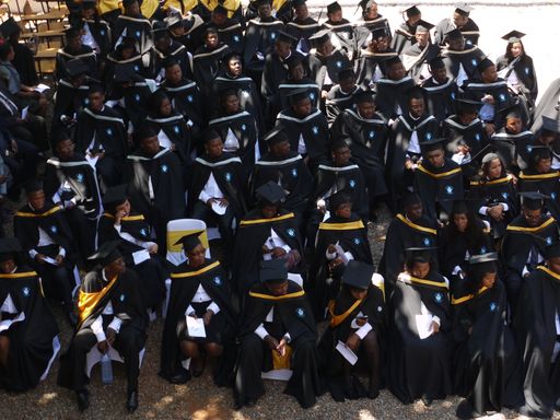 Vorschau Bild von Abschlusszeremonie auf der Universidade Católica de
Mocambique (UCM) in Pemba, Mosambik