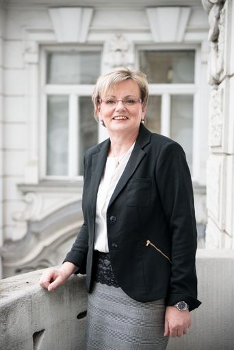  Neue pädagogische Leitung bei Humboldt: Mag.a
Christine Ehrenreich-Exel