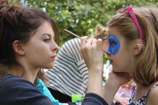  Face Painting am Erlebnistag "A Day In Wonderland" der AMADEUS
International School Vienna