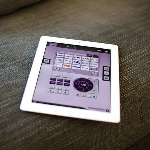  Das iPad dient neben den Wandtouchpanels als zentrale
Schnittstelle zur Bedienung der Medien- und Haustechnik im Palais
Rasumofsky.
