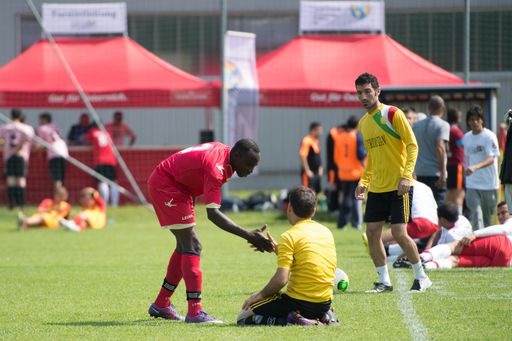 Vorschau Bild von Fairplay zwischen Ghaner und Kurden