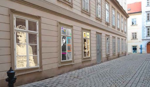  Geplante Ansicht Blutgasse Bertha von Suttner
Fenster für den Frieden