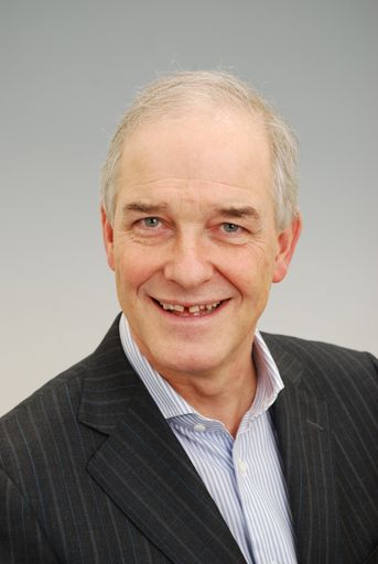 Der neue Geschäftsführer der Volkshilfe Wien, Ing.
Otto Knapp, MSc