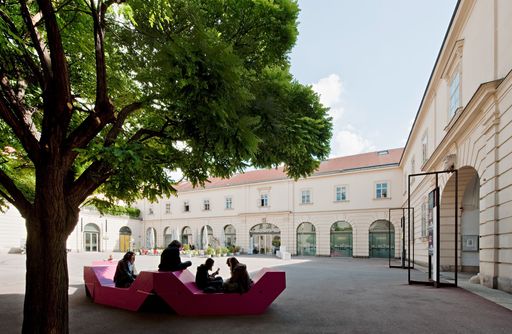  Das Destinationsforum Salzburg - Tirol findet in
einer äußerst exklusiven Location statt - im Architekturzentrum
mitten im Wiener Museumsquartier.
