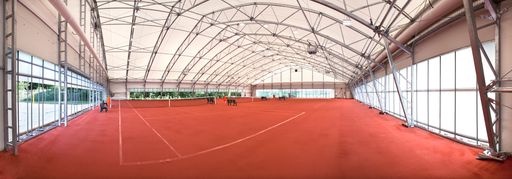 Vorschau Bild von Panoramafoto der neuen Tennishalle auf der
Marswiese