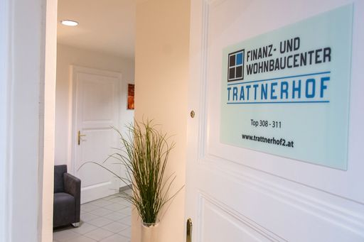  Eingangsbereich Finanz- und Wohnbaucenter Trattnerhof 2