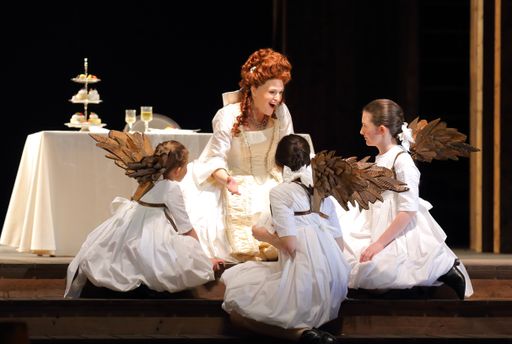 Almira - Königin von Kastilien ist eine
Co-Produktion mit der Hamburgischen Staatsoper. Georg Friedrich
Händels frühe Oper ist einer der Höhepunkte der Innsbrucker
Festwochen der Alten Musik.